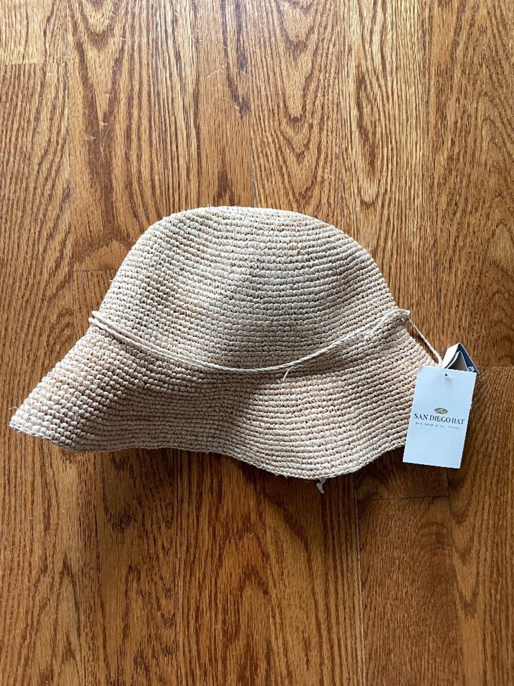 NEW WITH TAGS San Diego Hat Company Women's Weekend Crochet Raffia Bucket Hat
